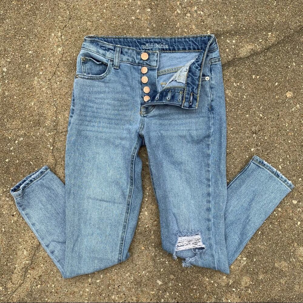 Wild Fable button fly distressed skinny jeans Size 00